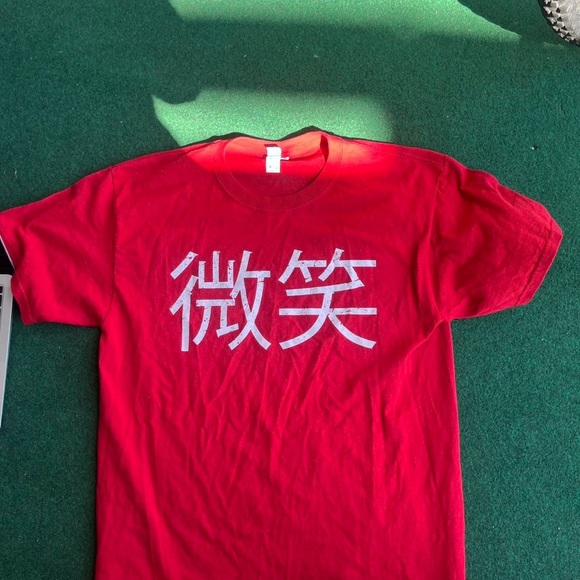 Red Graphic T-Shirt - Picture 1 of 2